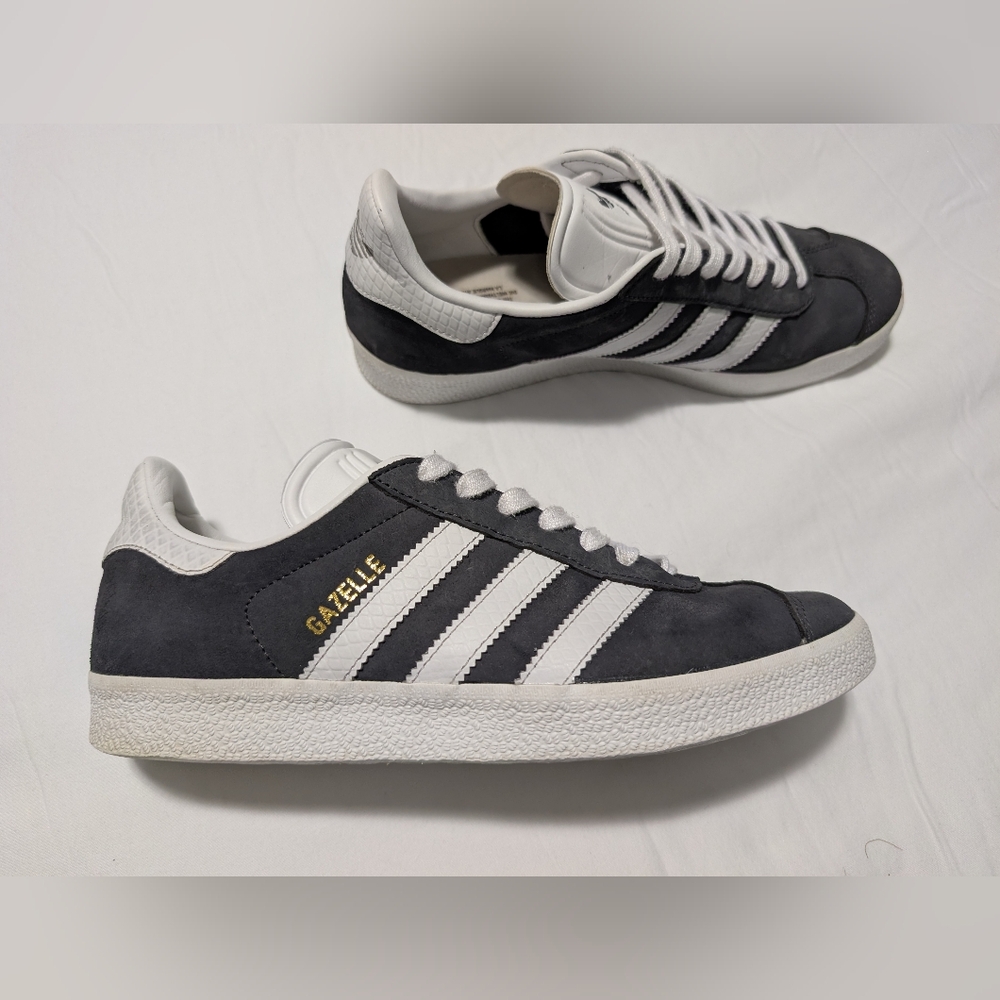 adidas Gazelle Men’s Sneakers Black with White Stripes